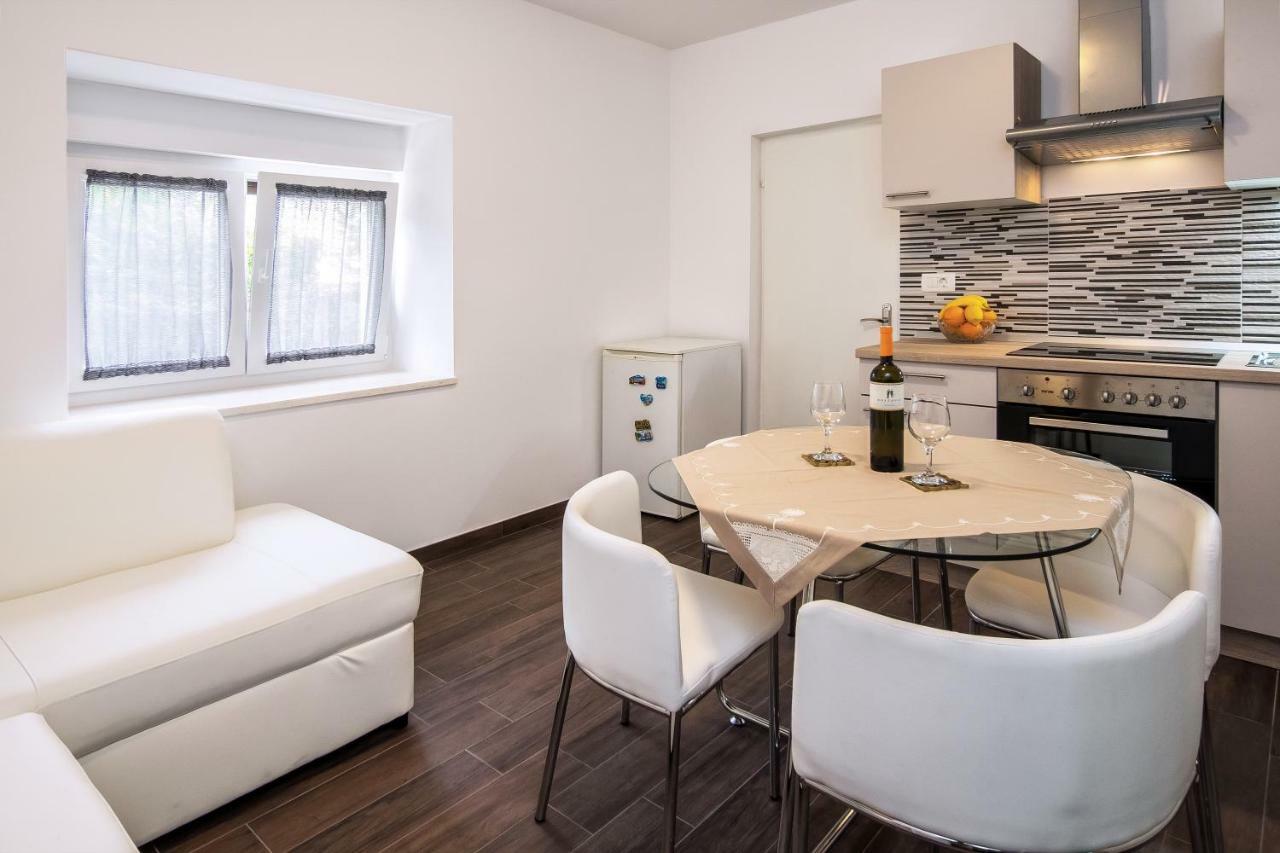 Apartment Mamma Leone สปลิท ภายนอก รูปภาพ